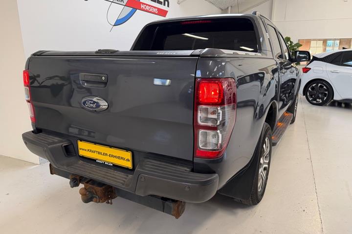 Sort Ford Ranger fra 2018