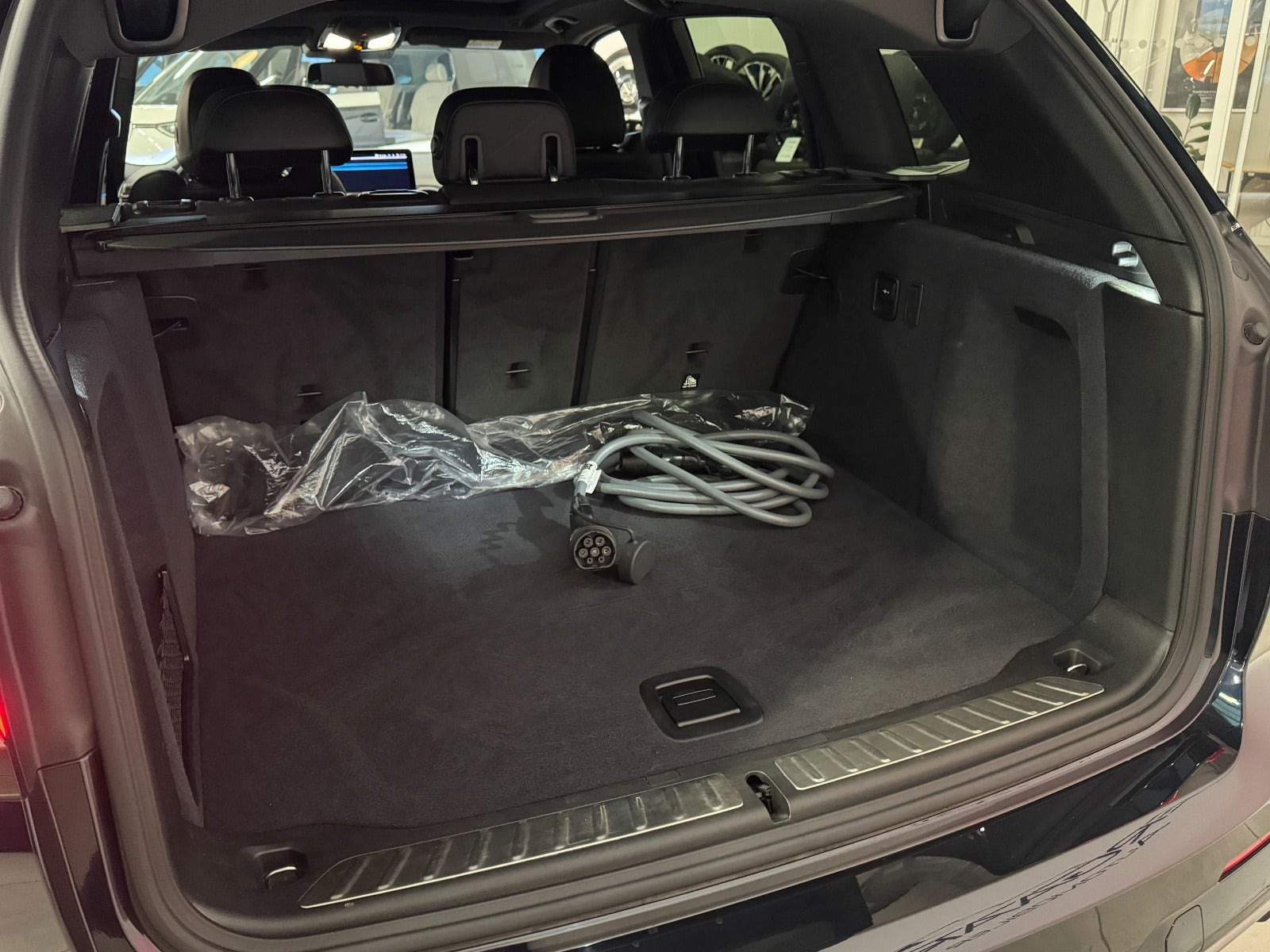 Sort BMW iX3 fra 2023