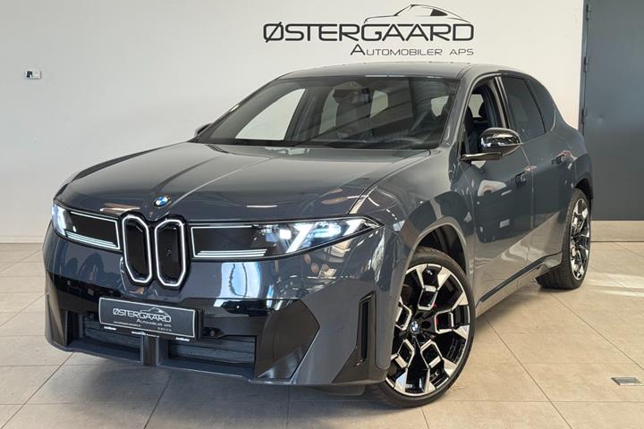 Grå BMW iX3 fra 2026