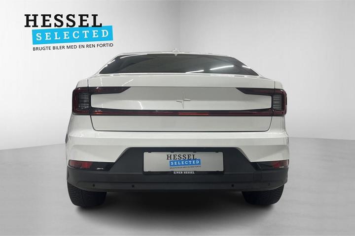 Hvid Polestar 2 fra 2023