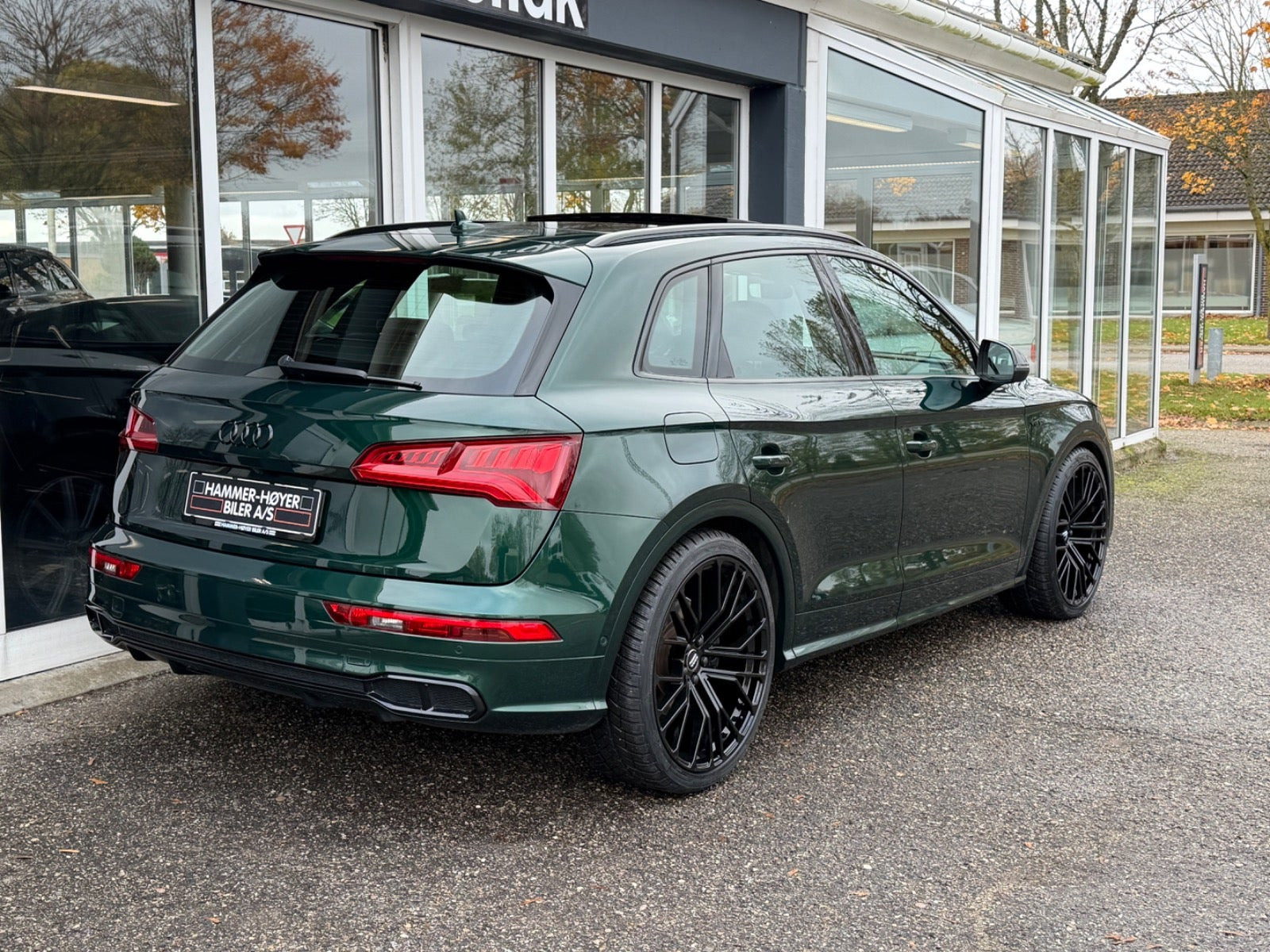 Grøn Audi SQ5 fra 2019