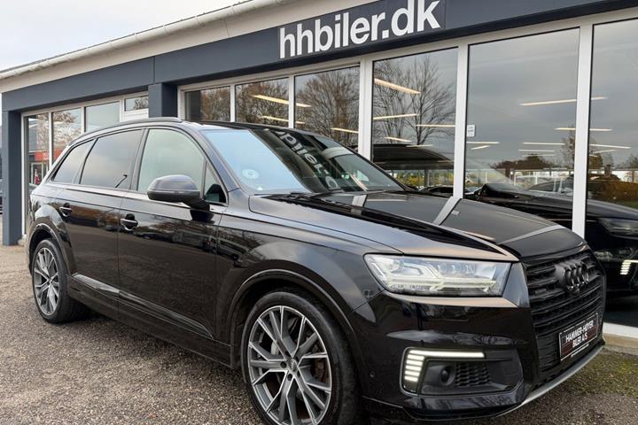 Sort Audi Q7 fra 2016
