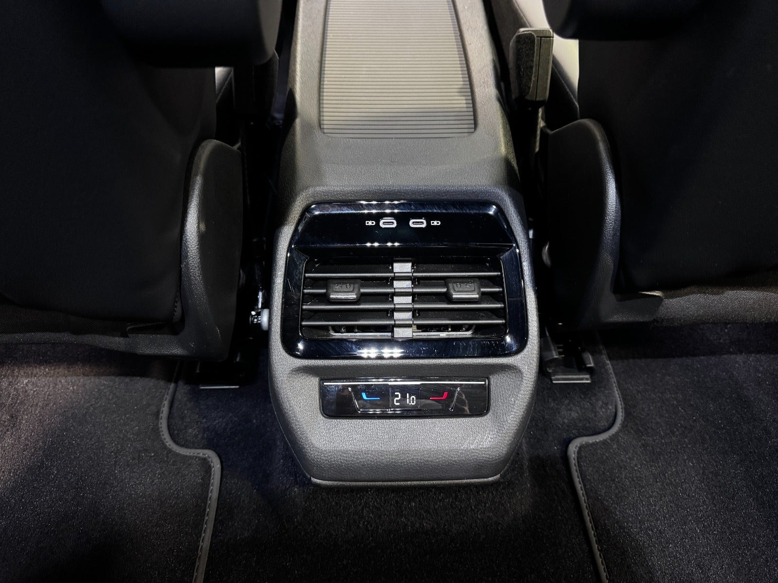 Hvid VW ID.4 fra 2023