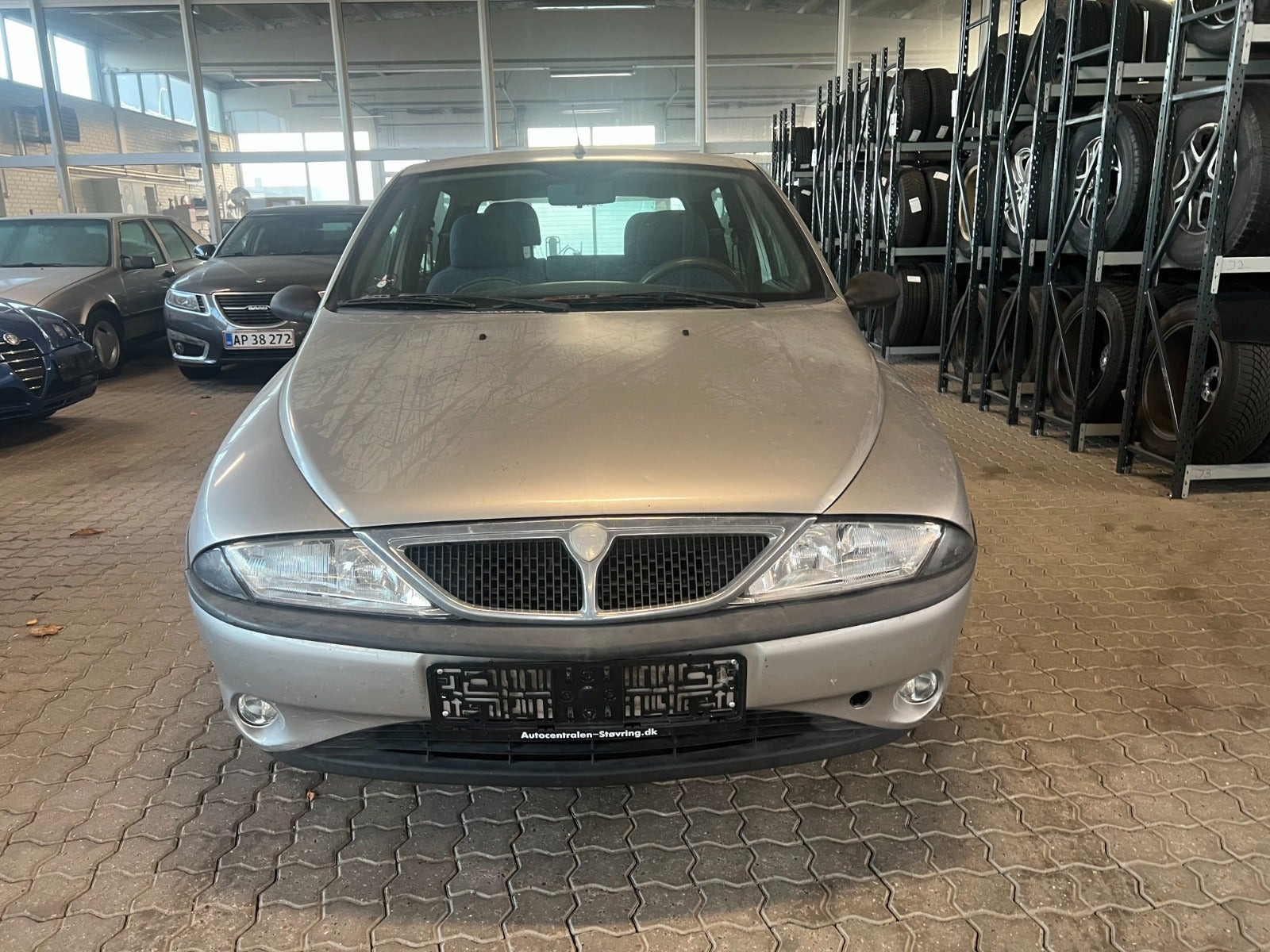 Sølv Lancia Ypsilon fra 1998