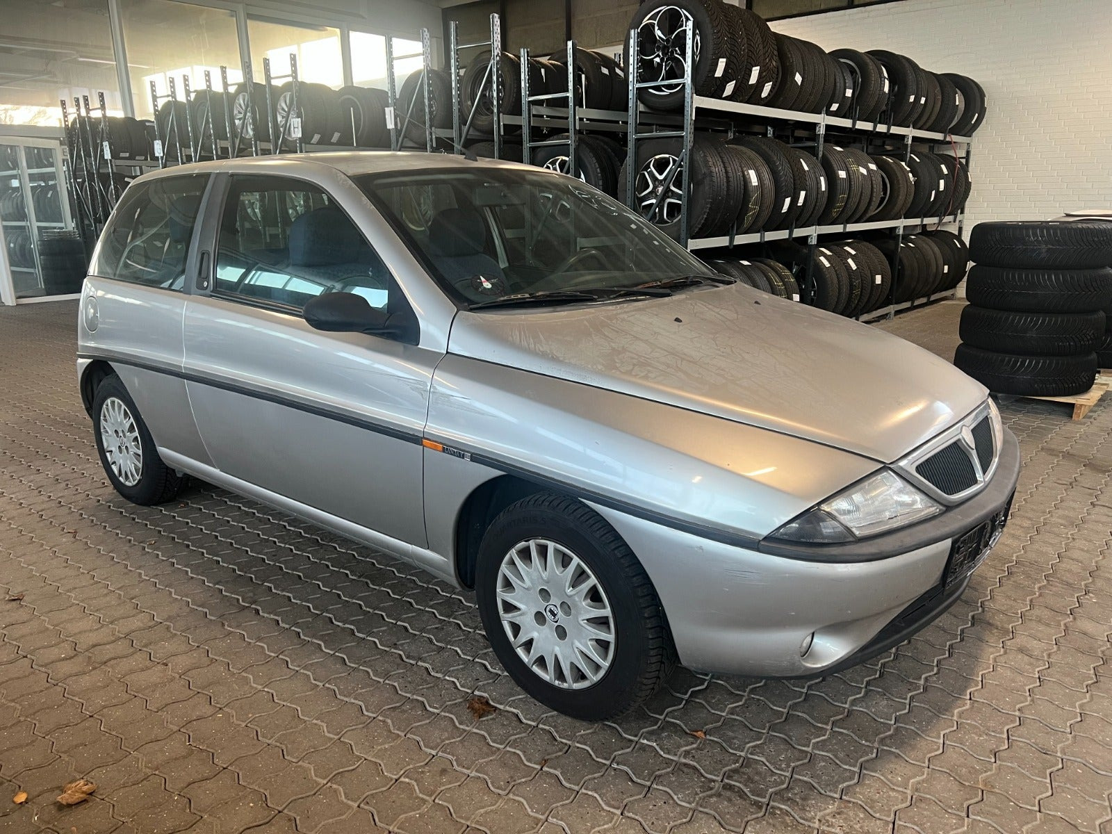 Sølv Lancia Ypsilon fra 1998