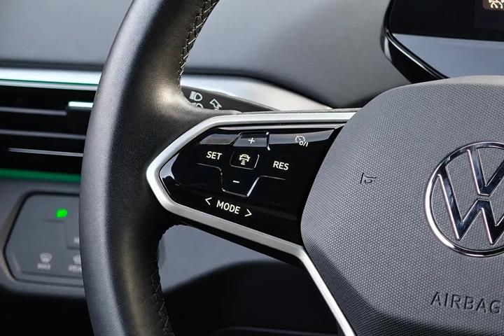 Sort VW ID.4 fra 2023