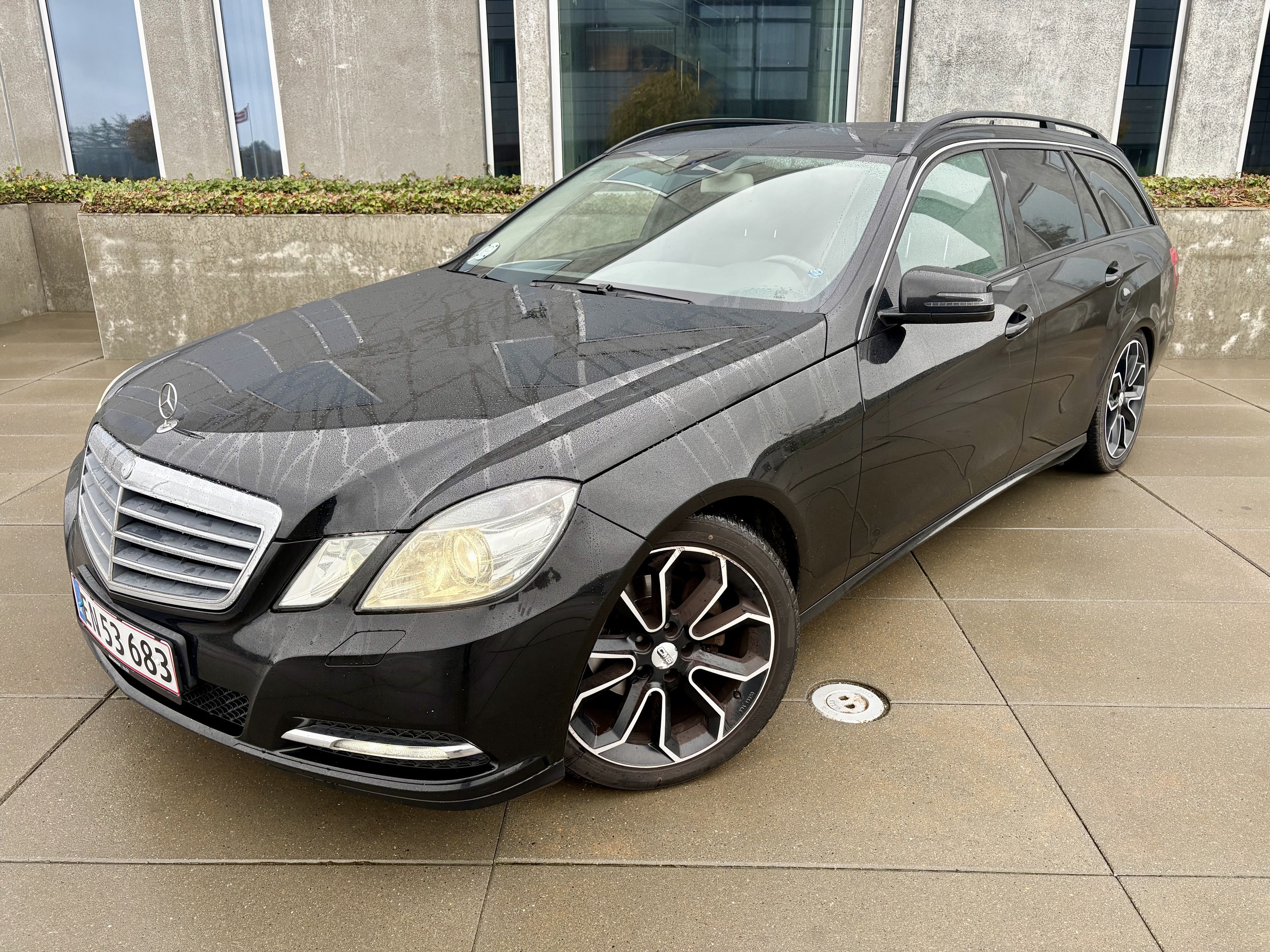 undefined Mercedes E200 d fra 2011
