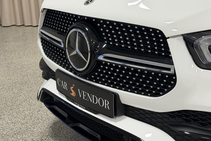 Hvid Mercedes GLE350 de fra 2022