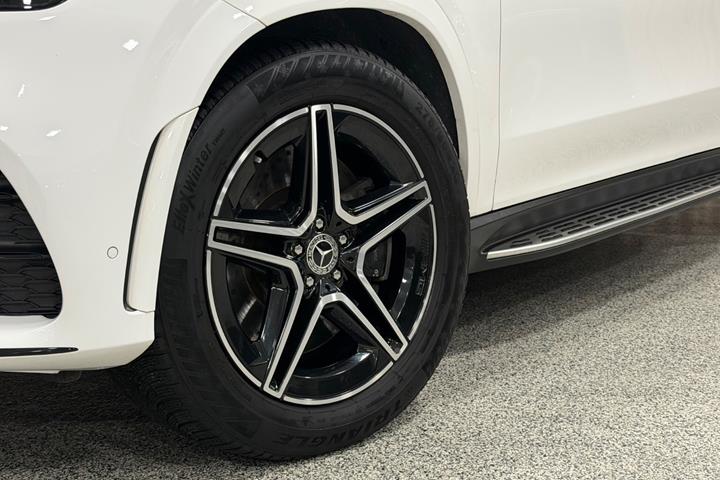 Hvid Mercedes GLE350 de fra 2022