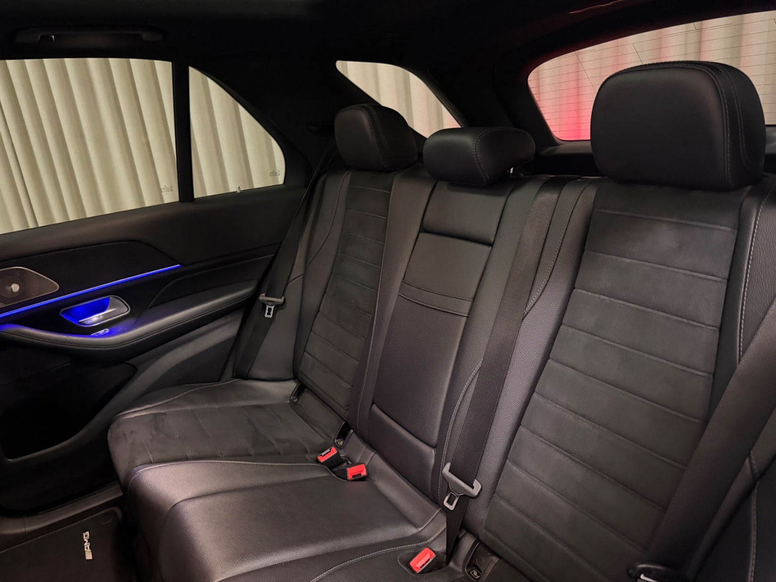 Hvid Mercedes GLE350 de fra 2022
