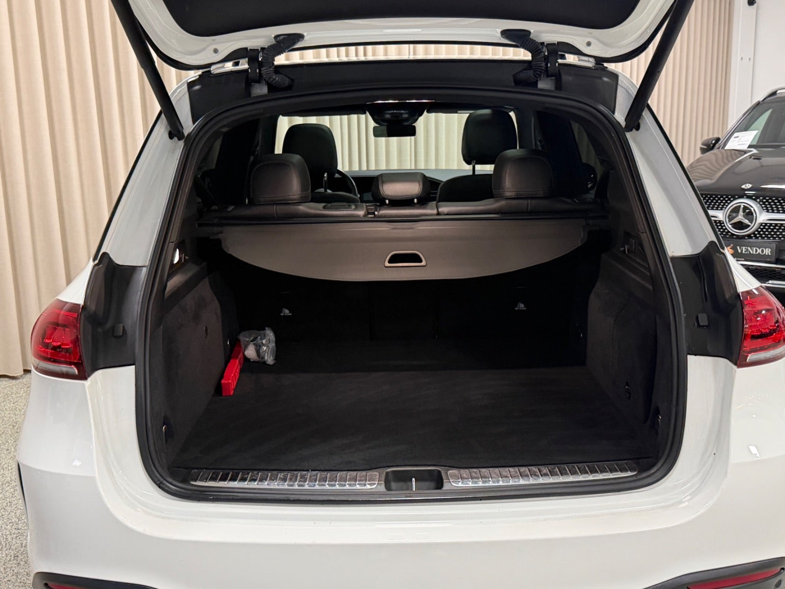Hvid Mercedes GLE350 de fra 2022