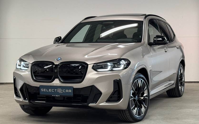 BMW iX3 Charged Plus M-Sport