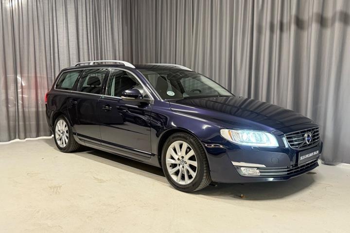 Blå Volvo V70 fra 2016