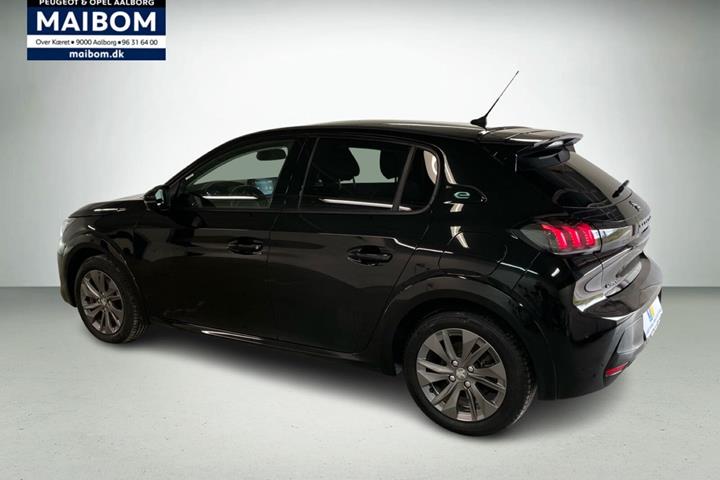 Sort Peugeot e-208 fra 2021