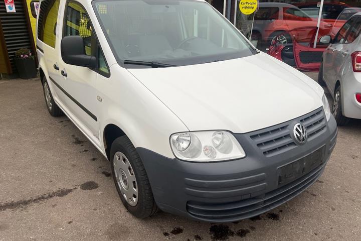 Hvid VW Caddy fra 2006