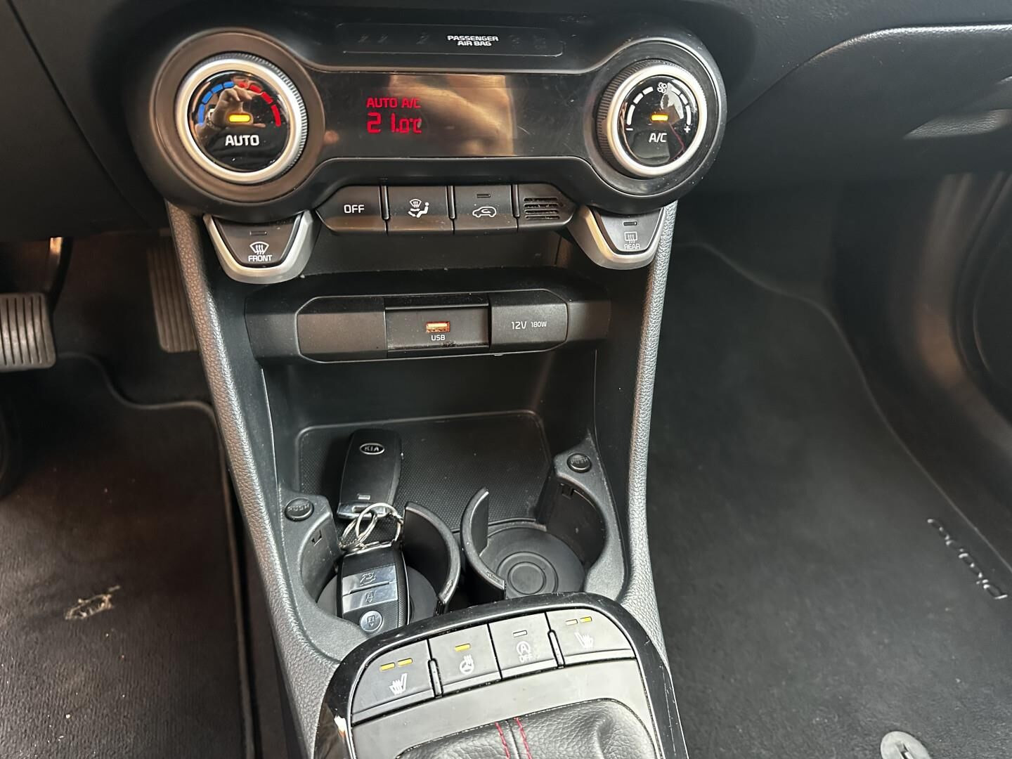 Grå Kia Picanto fra 2021