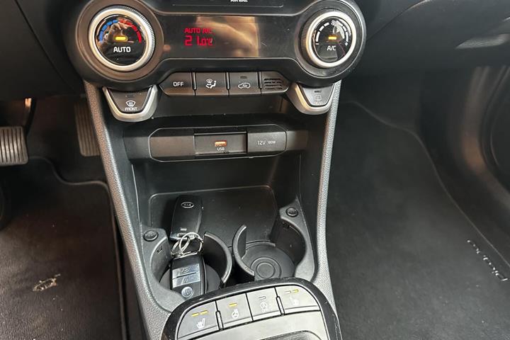 Grå Kia Picanto fra 2021
