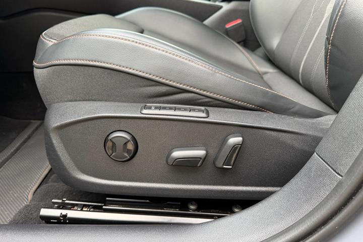 Grå Cupra Formentor fra 2021