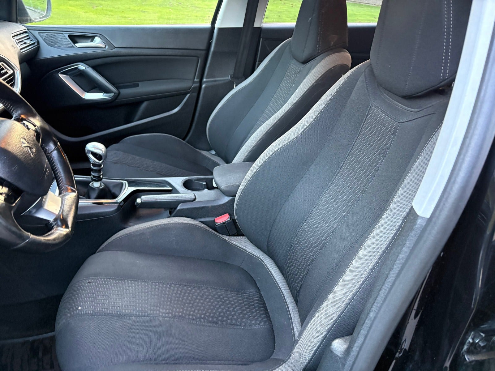 undefined Peugeot 308 fra 2016