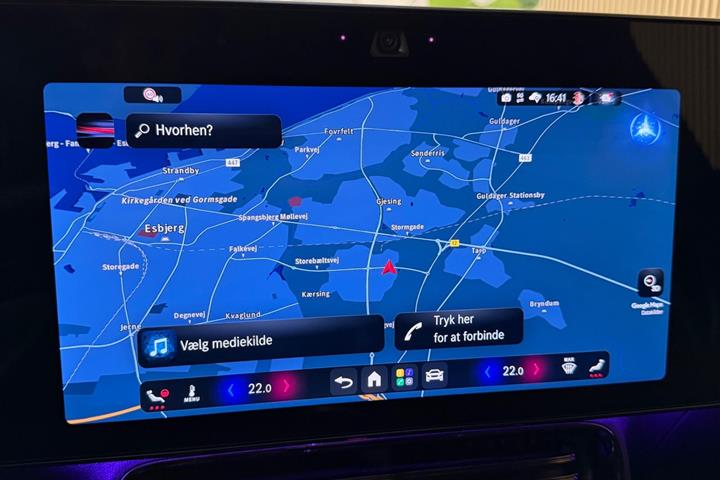 Hvid Mercedes CLA250+ fra 2026