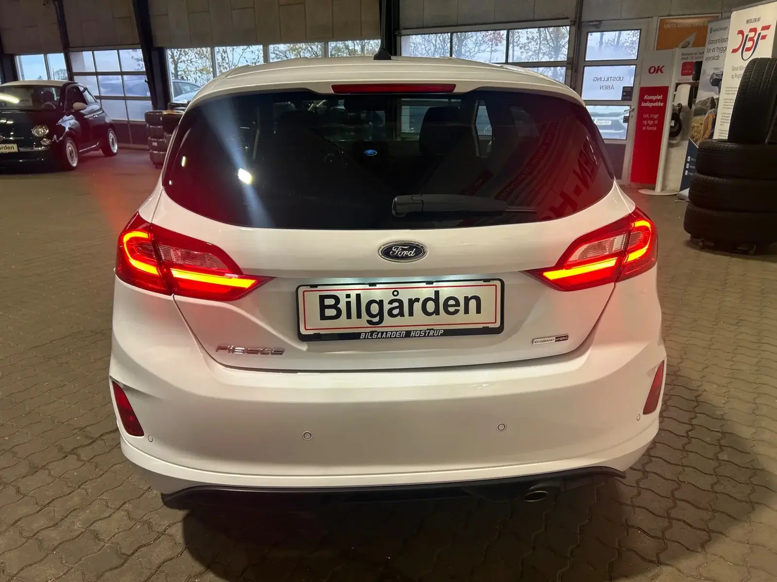 Hvid Ford Fiesta fra 2021