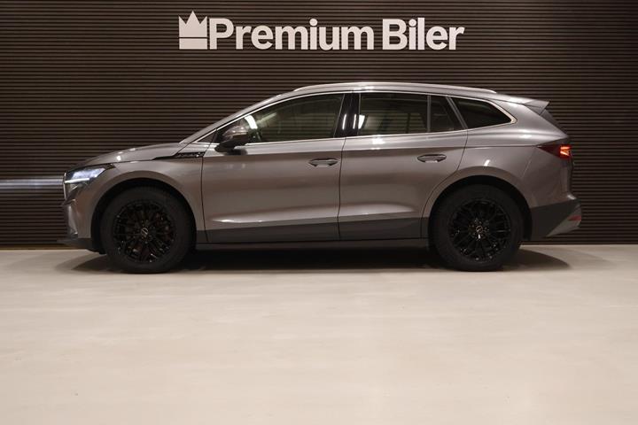 Grå Skoda Enyaq fra 2022