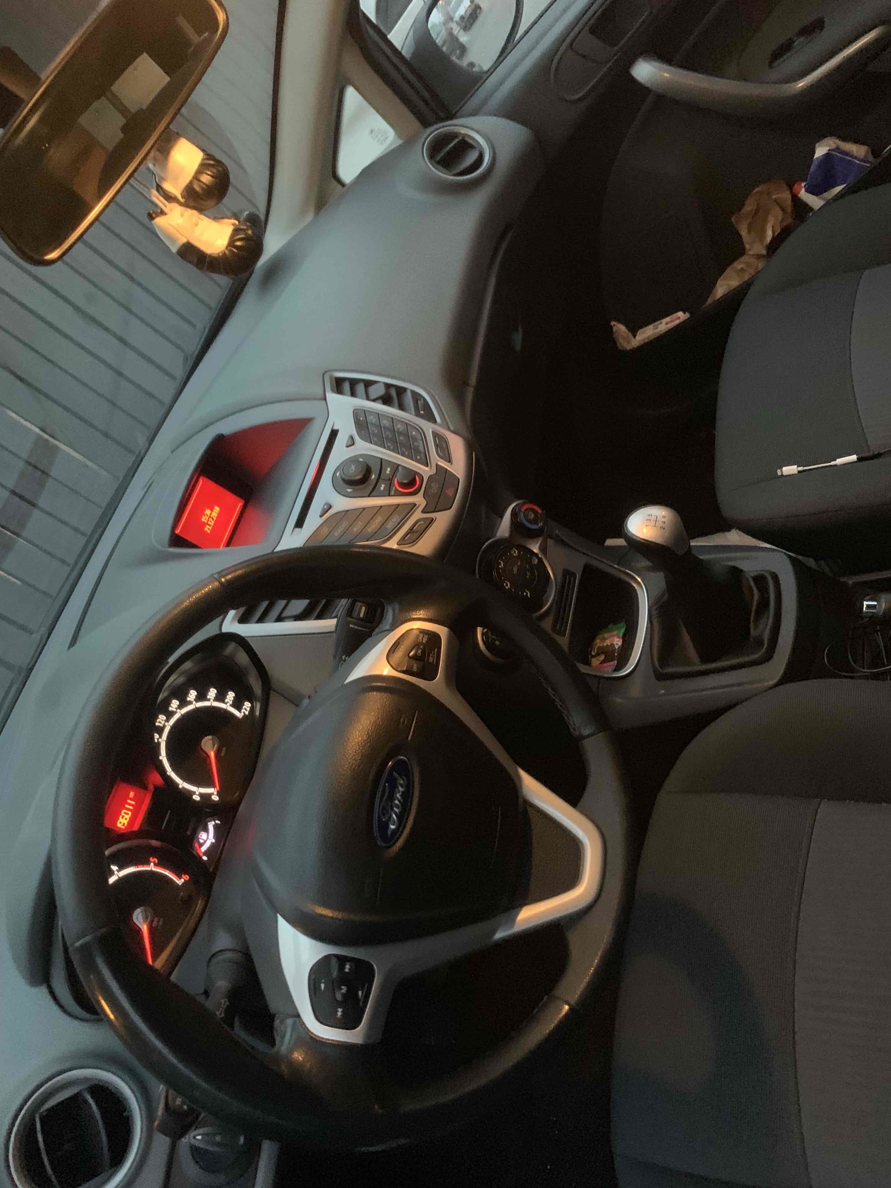 Sort Ford Fiesta fra 2011