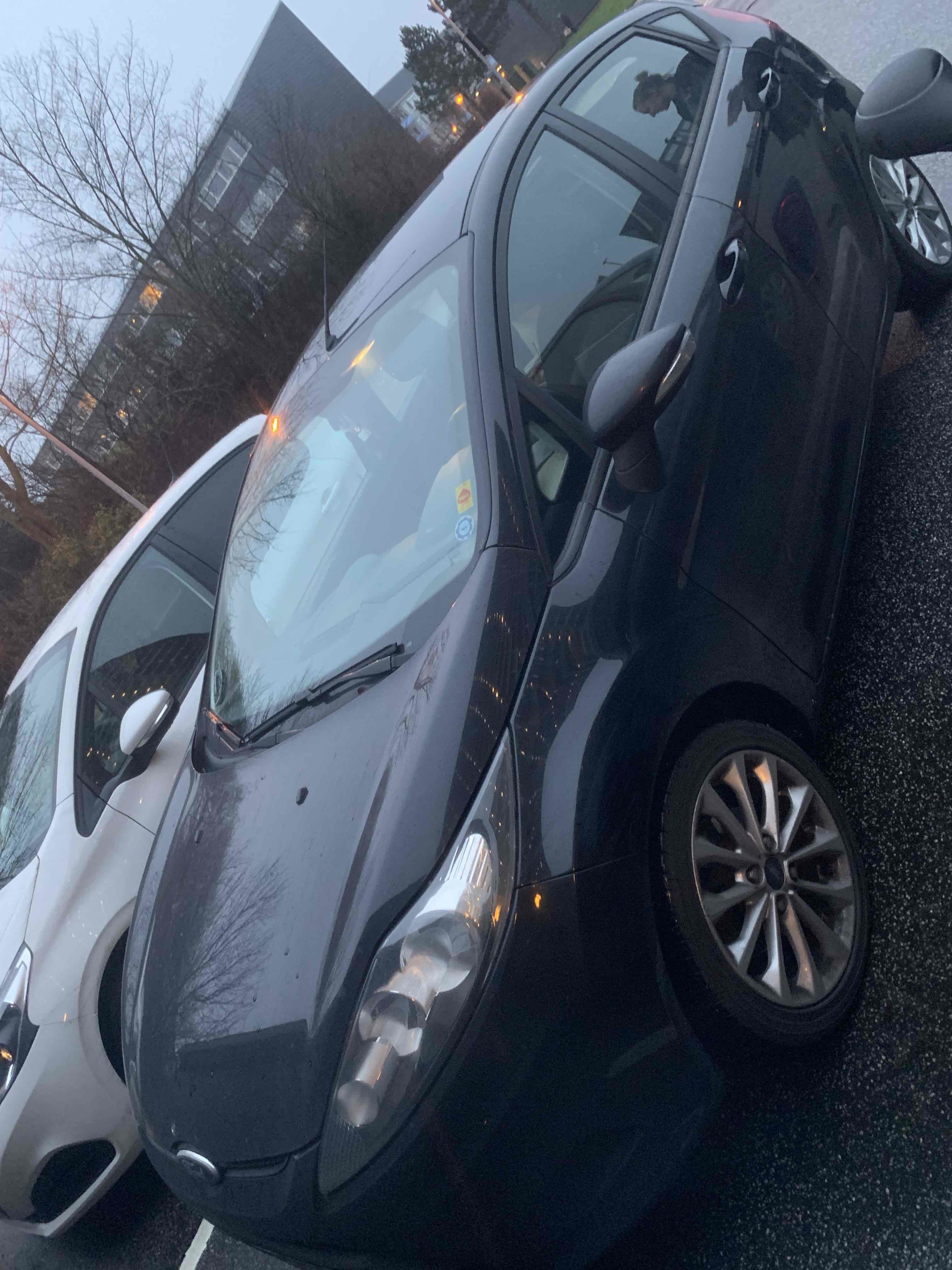 Sort Ford Fiesta fra 2011