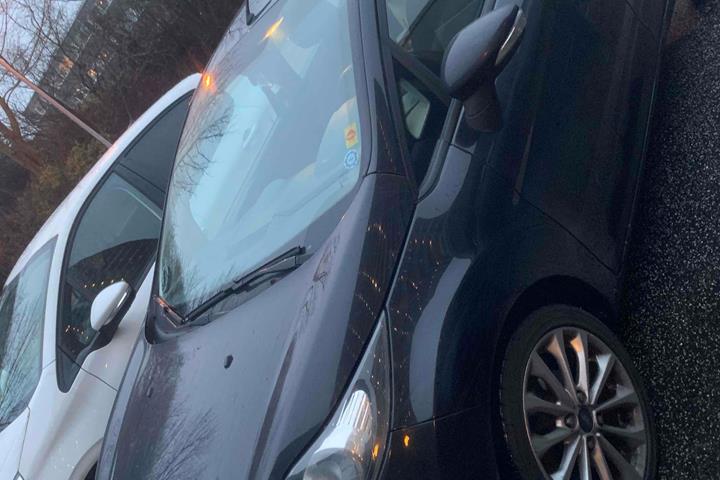 Sort Ford Fiesta fra 2011