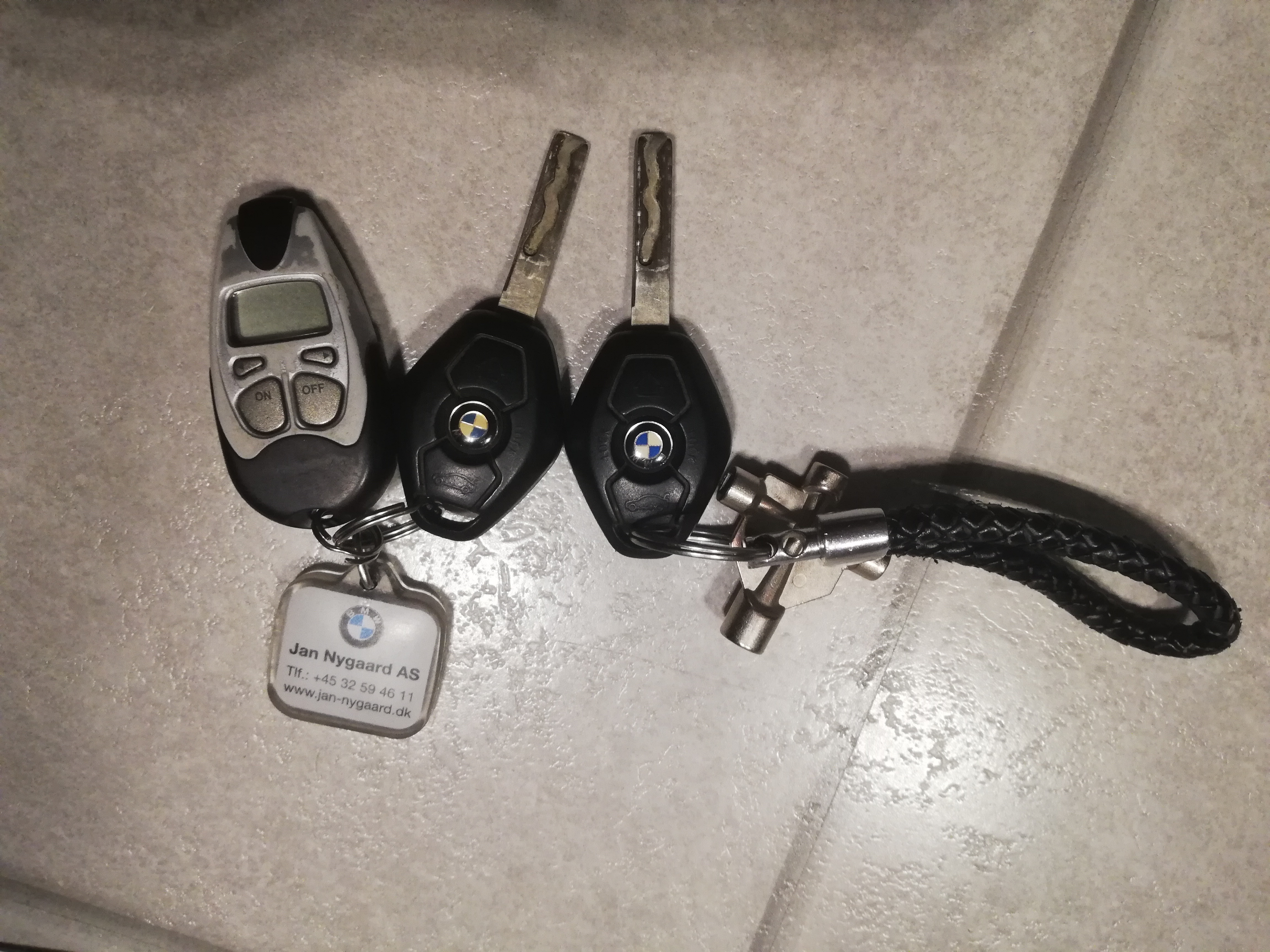 Sort BMW X5 fra 2004