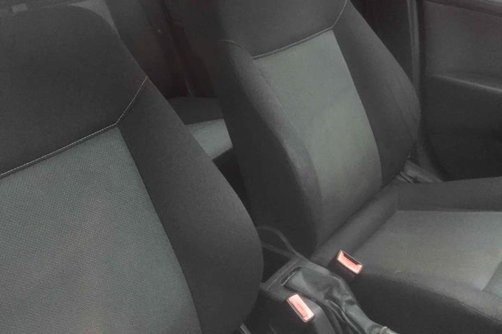 Grå Opel Astra fra 2006