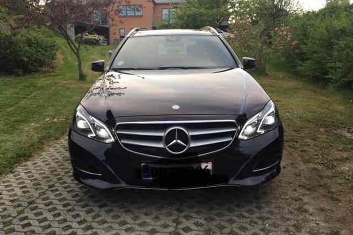 Sort Mercedes E250 fra 2014