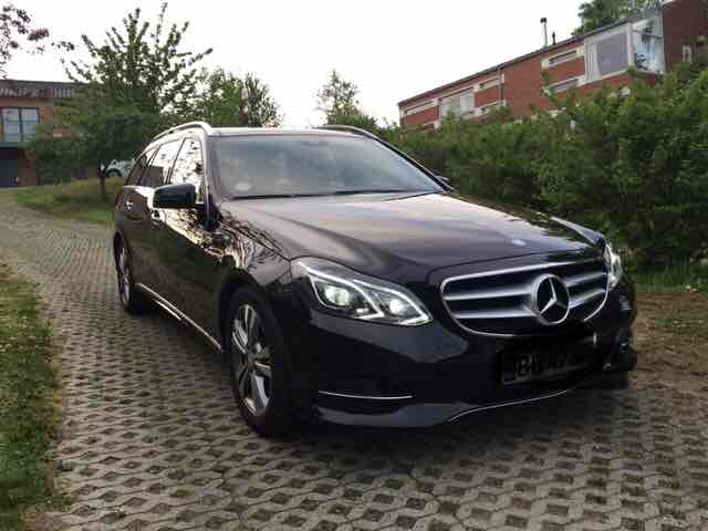 Sort Mercedes E250 fra 2014