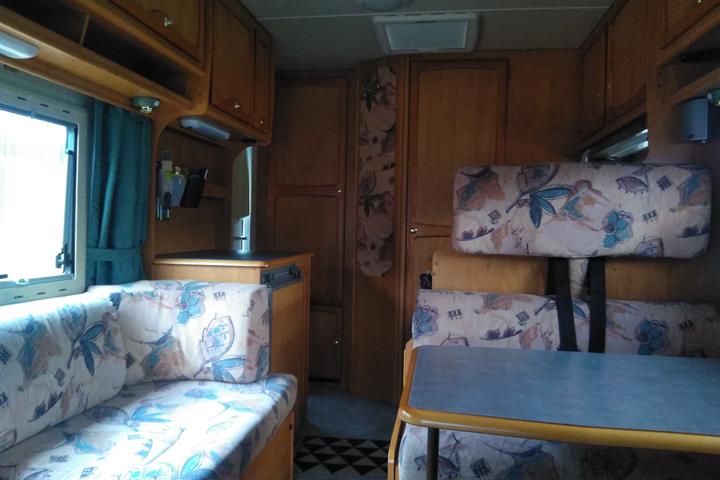 Hvid Fiat Ducato fra 1999