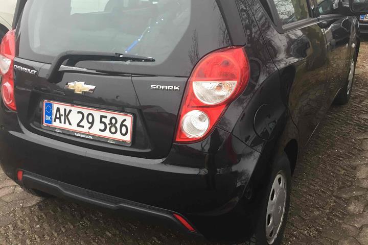 Sort Chevrolet Spark fra 2013