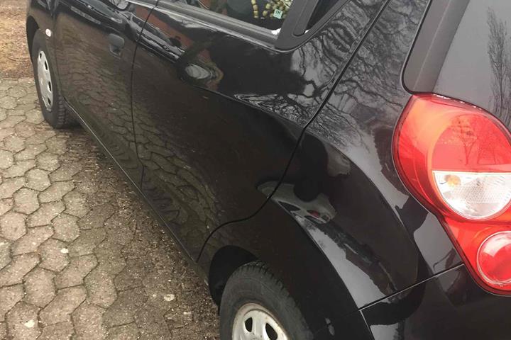 Sort Chevrolet Spark fra 2013