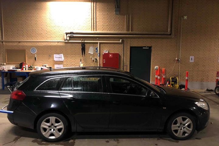 Sort Opel Insignia fra 2013