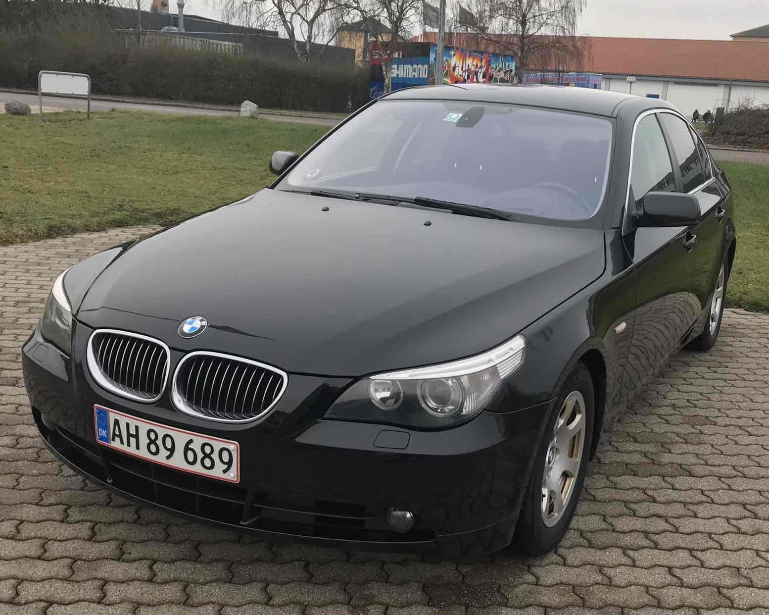 Sort BMW 525 fra 2007