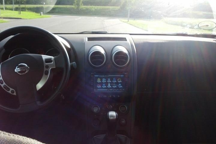 Sort Nissan Qashqai fra 2009