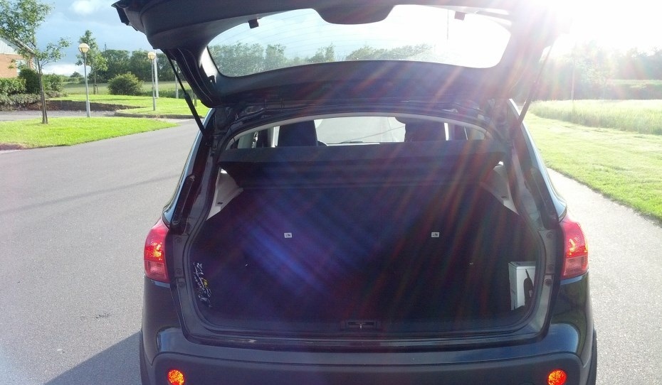 Sort Nissan Qashqai fra 2009
