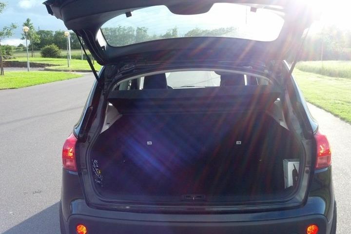 Sort Nissan Qashqai fra 2009