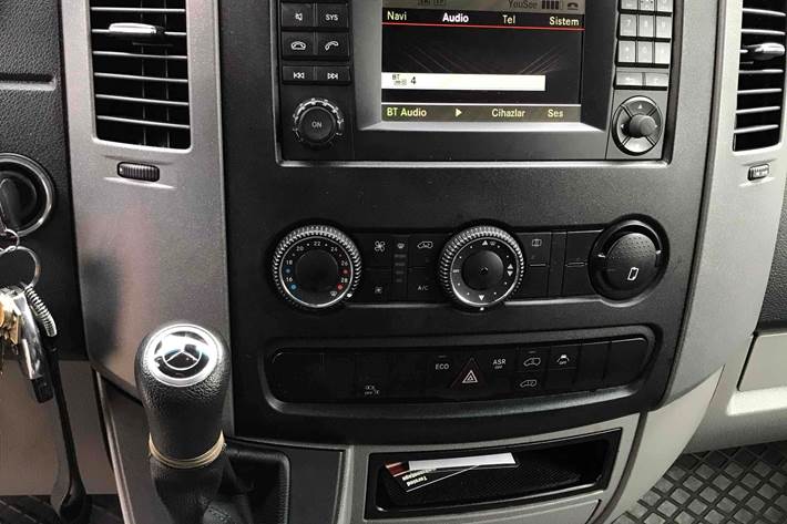 Hvid Mercedes Sprinter 316 fra 2016