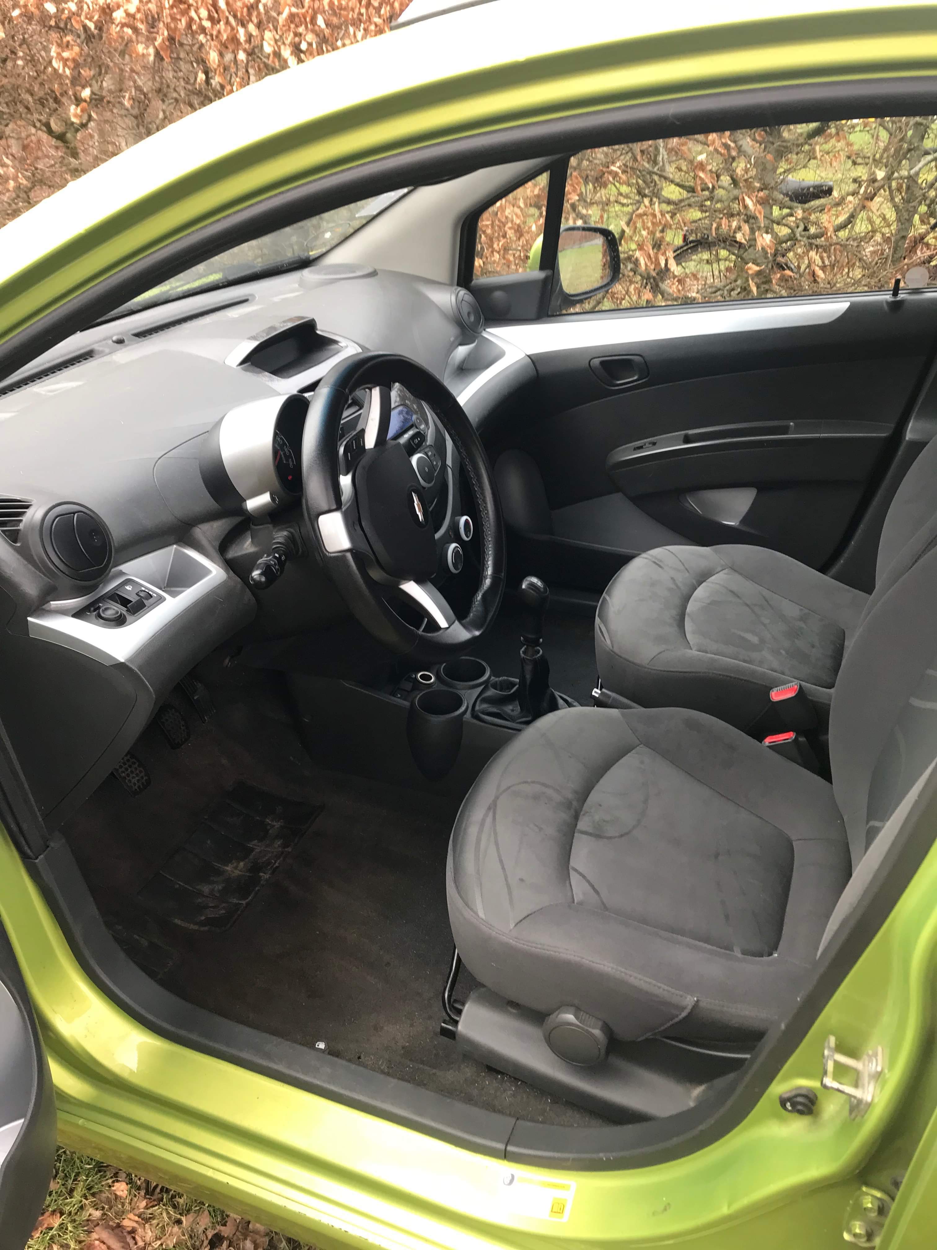 Grøn Chevrolet Spark fra 2011