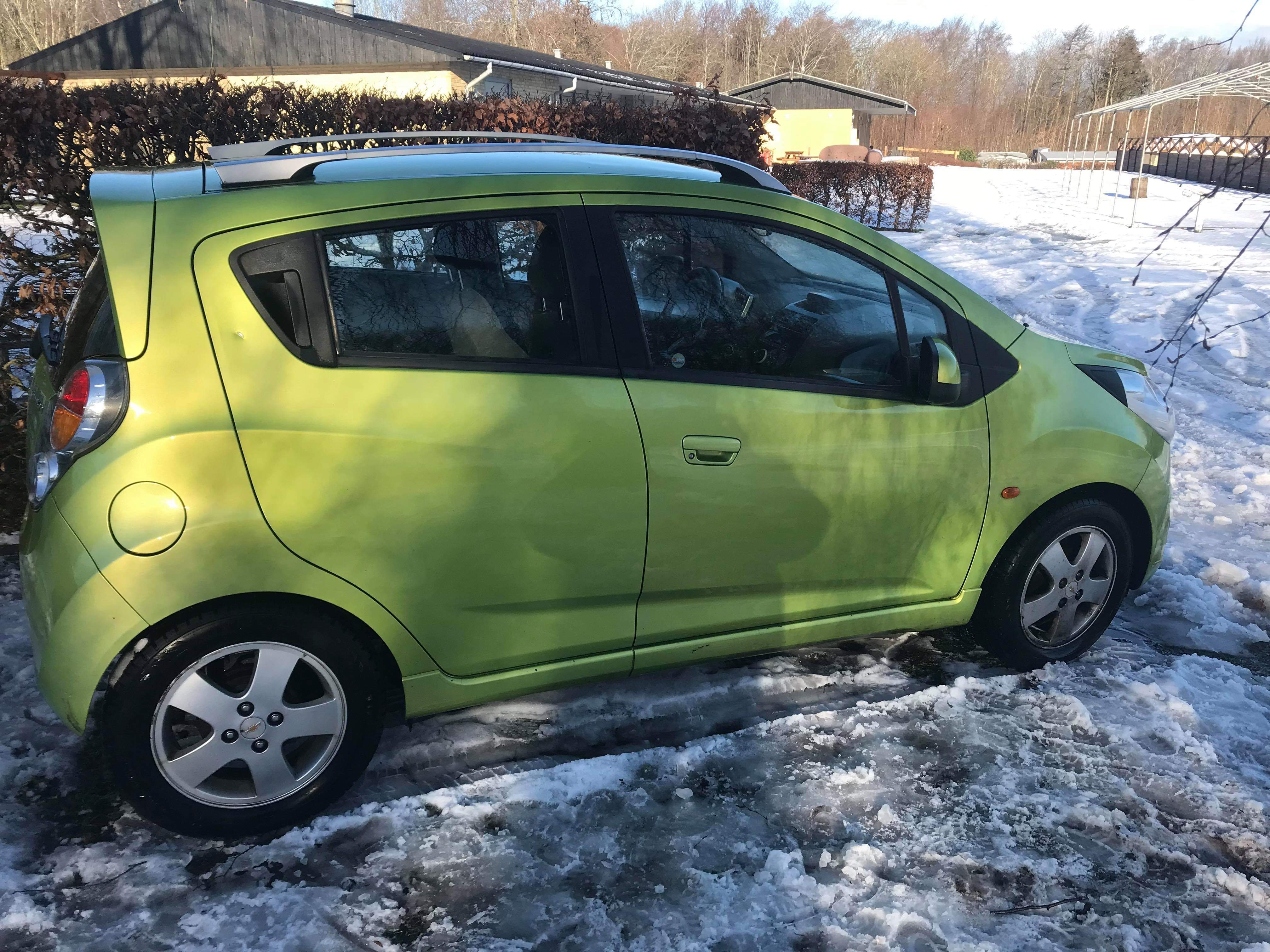 Grøn Chevrolet Spark fra 2011