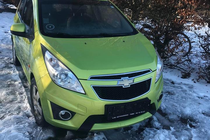 Grøn Chevrolet Spark fra 2011