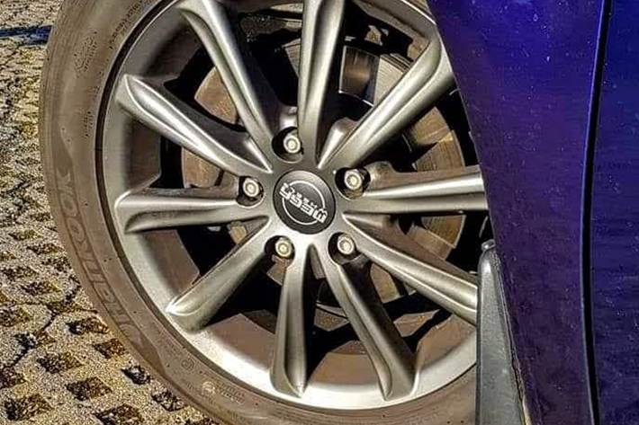 Blå Mazda 6 fra 2006