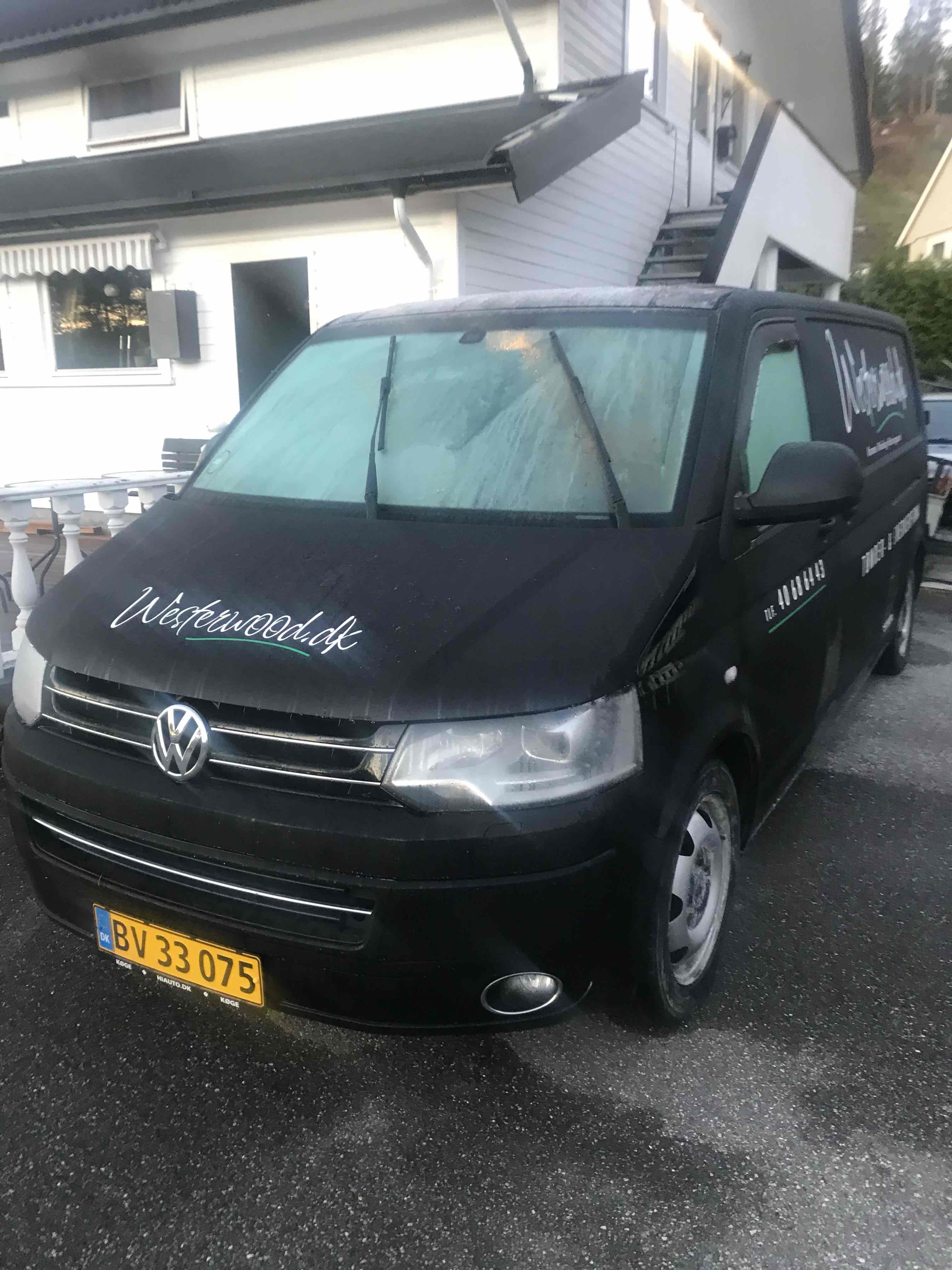 Sort VW T5 fra 2014