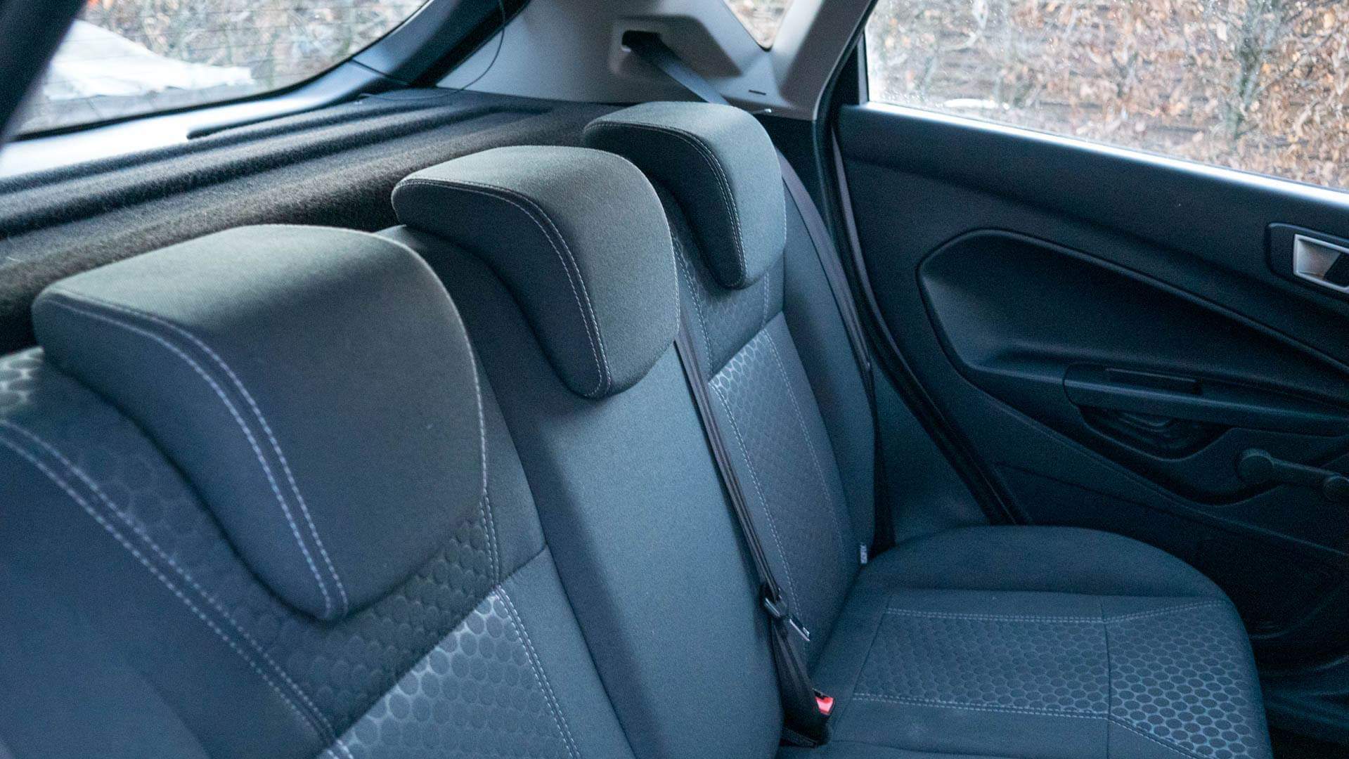 Grå Ford Fiesta fra 2011