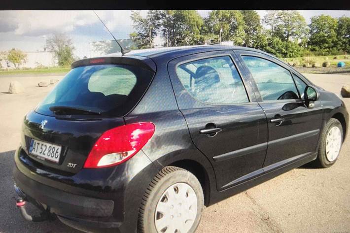 Sort Peugeot 207 fra 2010