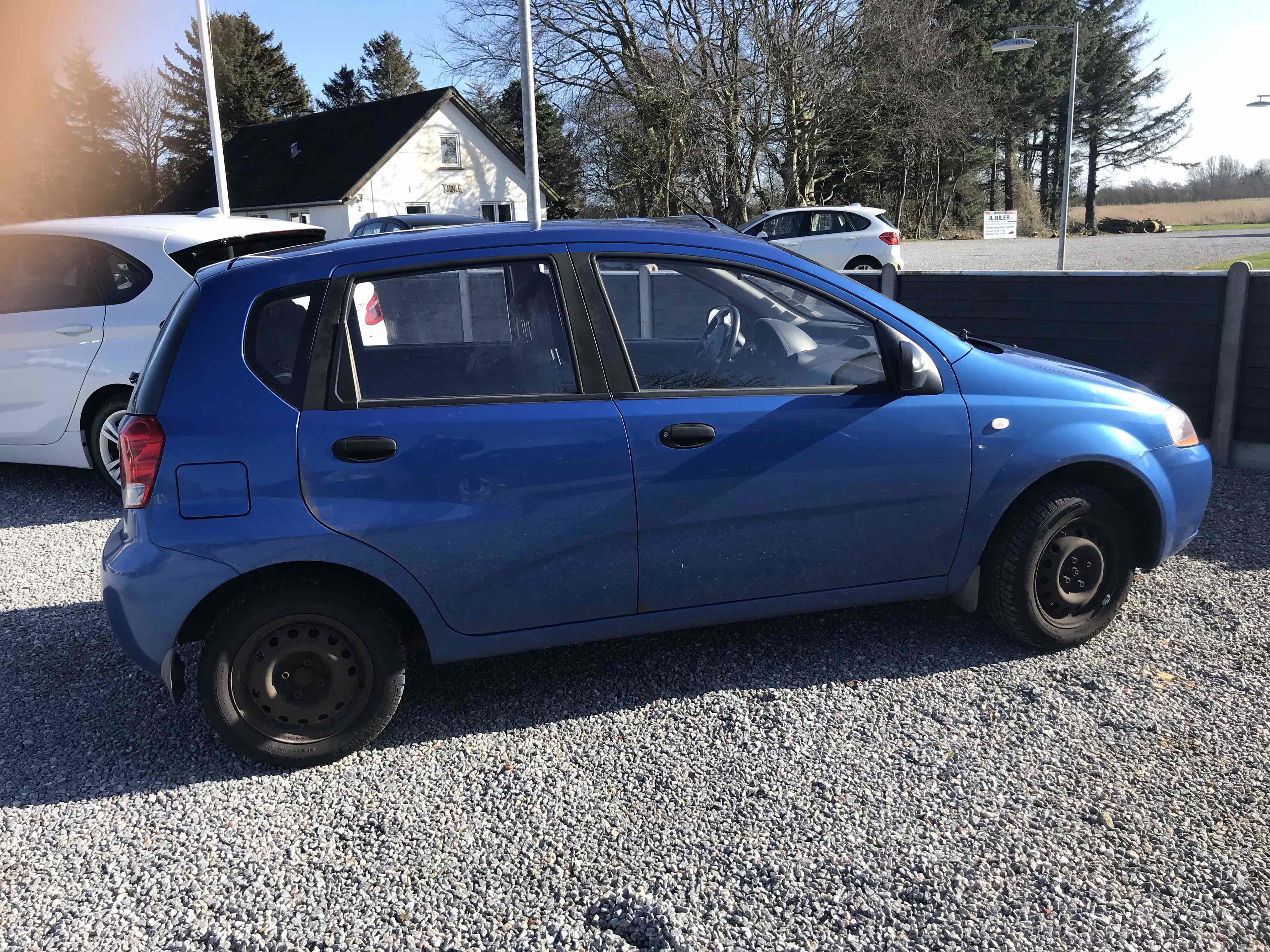 Blå Chevrolet Kalos fra 2006